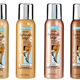 Make - up na nohy Sally Hansen