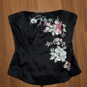 Černý korzet Warehouse - foto č. 1