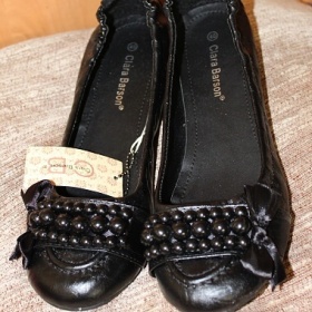 Černé baleríny s mašlí CCC - foto č. 1