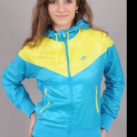 E - shop s Nike větrovkami