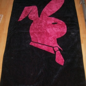 Růžovo černá osuška Playboy - foto č. 1