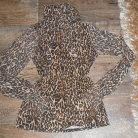 Lehký tygrovaný rolák Amisu - foto č. 1