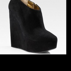 Černé semišové boty Wedge