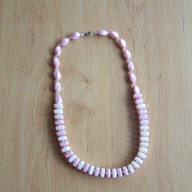 Světle - růžovo bílý náhrdelník - foto č. 1
