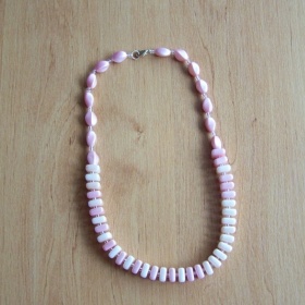 Světle - růžovo bílý náhrdelník