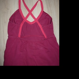 Bordové šaty Alpine pro