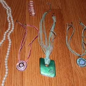 Velký set bižuterie