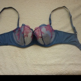 Modrá krajková podprsenka AVA