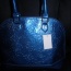 Modrá lakovaná kabelka + odepinatelný popruh - foto č. 3