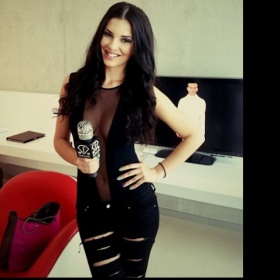 Kde sehnat body s průhlednými částmi