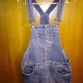 Riflové šaty s laclem Sublevel