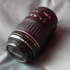 Objektiv Canon EF 55 - 200mm F4.5 - 5.6 II USM - foto č. 1