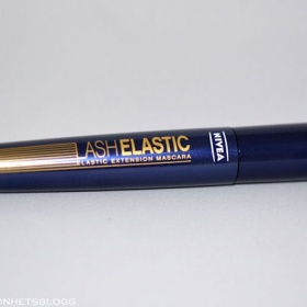Kde sehnat řasenku Nivea Lash Elastic