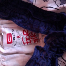 Modro bílé šaty z Croppu