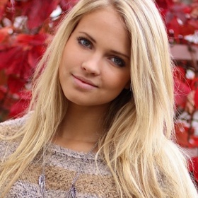 Barva vlasů jako Emilie Nereng