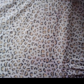 Růžový šátek s leopardím vzorem - foto č. 1