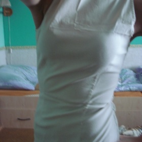 Šatičky béžové Clockhouse