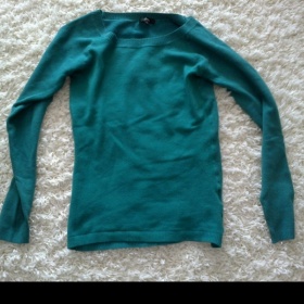 Zelený svetr Ann Christine - foto č. 1