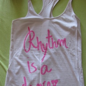 Bílé tílko Calliope