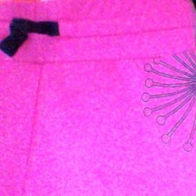 Červené kraťasy aress