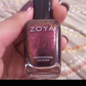 Lak na nehty Zoya Valerie - foto č. 1