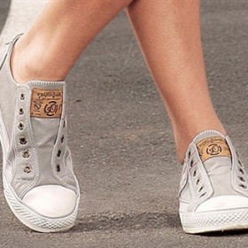 Tenisky s.Oliver - s tkaničkami nebo bez