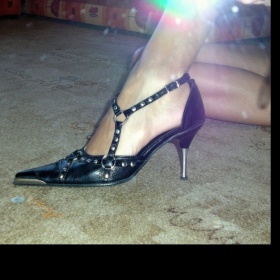 Černé botičky s cvočky