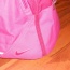 Malinově růžová sportovní taška Nike - foto č. 2