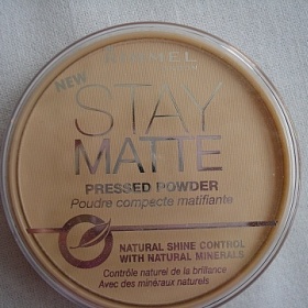 Pudr Rimmel Stay Matte