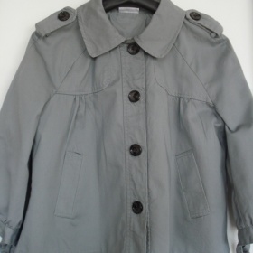 Šedý kabátek Atmosphere