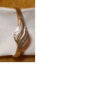 Stříbrný prstýnek 2