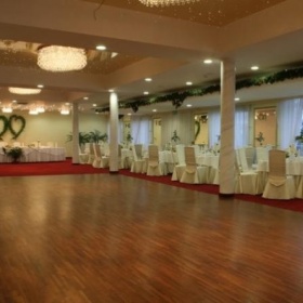 Velký prostor pro hodně lidí