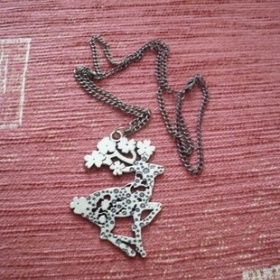 Jelínek - řetízek s přívěškem