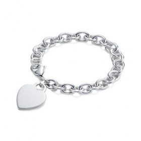 Masivní řetízek se srdíčkem z oceli