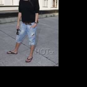 Kde koupit rifle jako má Martina Gavriely?