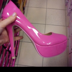 Růžové lodičky na platformě - foto č. 1