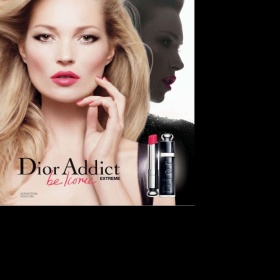 Barva vlasů - Kate Moss