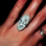 Stříbrný prsten s perletí neznámé snačky - foto č. 2