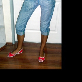 Modré tříčtvrteční džíny  Diverse