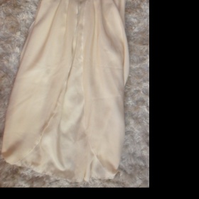 Tělový top s perlami