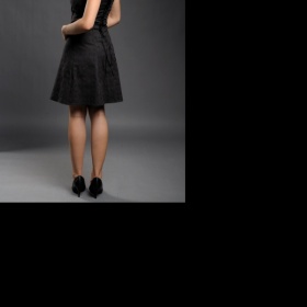 Nosit/nenosit černé průsvitné šaty?