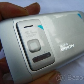 Náhradní kryt pro Nokia N8 - foto č. 1
