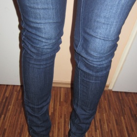 Tmavomodré džíny Tally Weijl