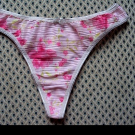 Růžová dámská tanga