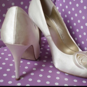 Nude/champagne lodičky