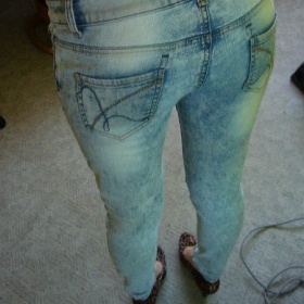 Světlé úzké džíny be beau