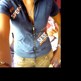 Modré tričko na zip