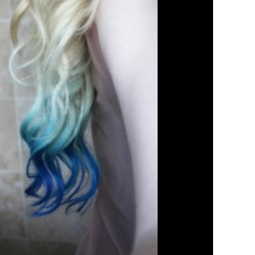 Barva vlasů jako Ellena Johnston