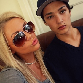 Brýle pilotky jako Isabelle Stromberg