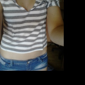 Šedo/Bíle Triko Gate